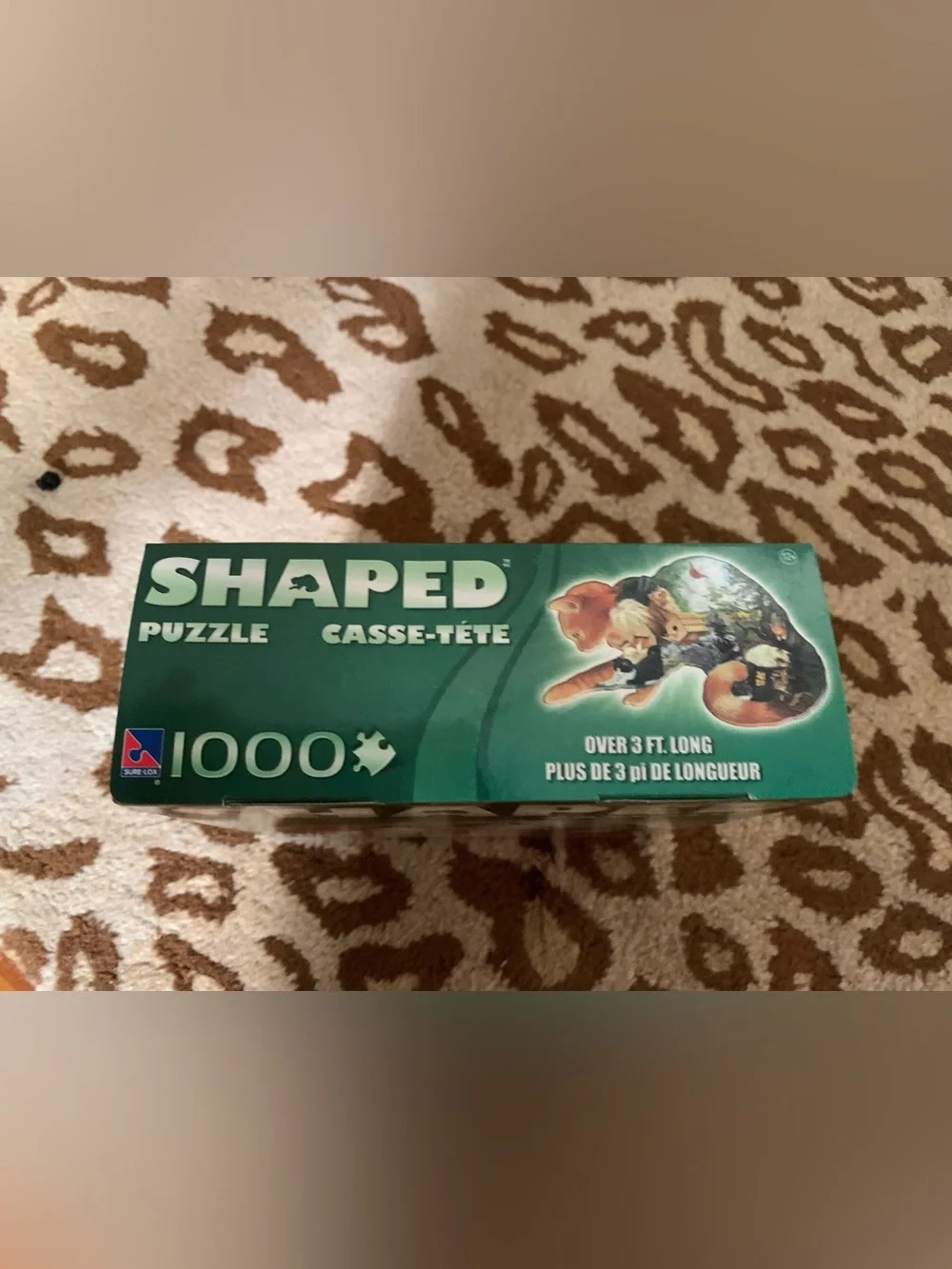 SHAPED Puzzle Cat Design 1000-Piece NEW IN BOX! Age 12+